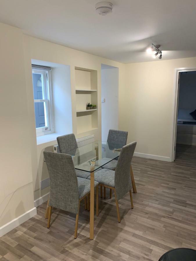 Central Apartment Paddington Londra Esterno foto